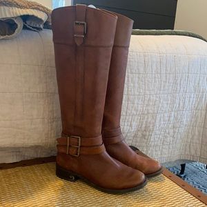 Cognac leather riding boot